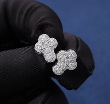 Load image into Gallery viewer, Cluster Cross Earrings