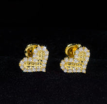 Load image into Gallery viewer, Small Heart Earrings