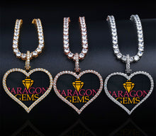Load image into Gallery viewer, Heart Picture Pendant