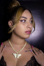 Load image into Gallery viewer, Big butterfly Pendant