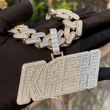 Load image into Gallery viewer, Baguette Block Name Pendant