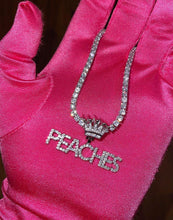 Load image into Gallery viewer, Kids Boys/Girls Small Name pendant w/ Crown or Butterfly