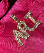 Load image into Gallery viewer, Baguette Name Pendant