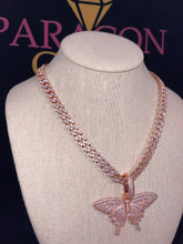 Load image into Gallery viewer, Big butterfly Pendant