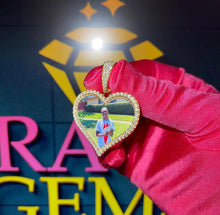 Load image into Gallery viewer, Heart Picture Pendant