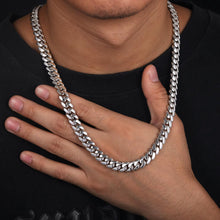 Load image into Gallery viewer, Solid Cuban Link Necklace (6mm/8mm/10mm)
