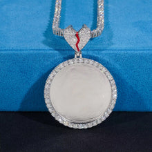 Load image into Gallery viewer, Photo Pendant w/ Heart break Photo Pendant
