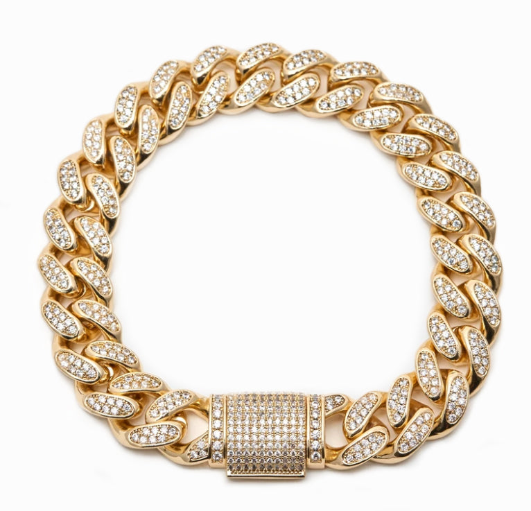 Cuban link iced out bracelet (12mm)