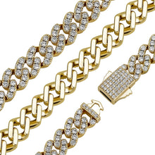 Load image into Gallery viewer, Diamond Prong link Bracelet (9mm)
