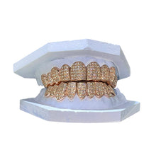 Load image into Gallery viewer, Straight Set Diamond Grillz
