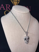 Load image into Gallery viewer, Lion Head Pendant White Gold
