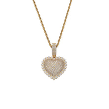 Load image into Gallery viewer, Icy heart pendant
