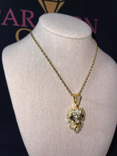 Load image into Gallery viewer, Lion Head Pendant Yellow Gold
