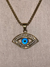 Load image into Gallery viewer, Evil Eye necklace (Yellow gold)
