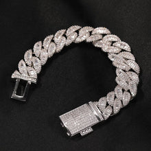 Load image into Gallery viewer, Cuban link baguette bracelet (13mm)
